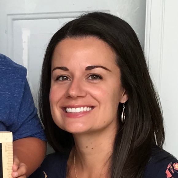 Meet your Posher, Elissa - Picture 1 of 1